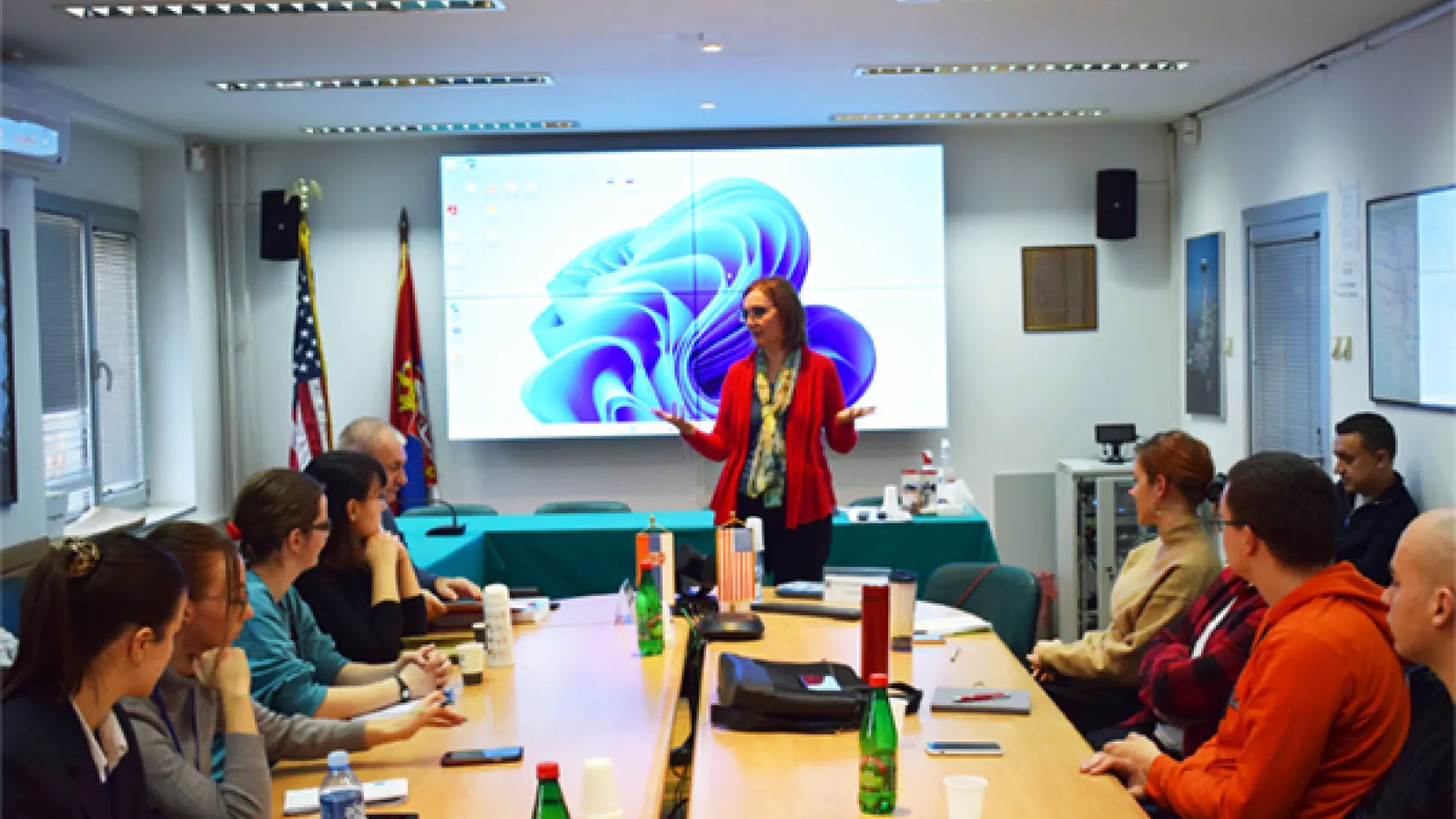 Prof. Dragostinova lecturing in Serbia